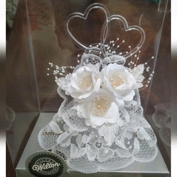 Wilton Simple Joys Wedding Cake Topper #103-150 Hearts Lace Roses Ellen Williams - Picture 14 of 14